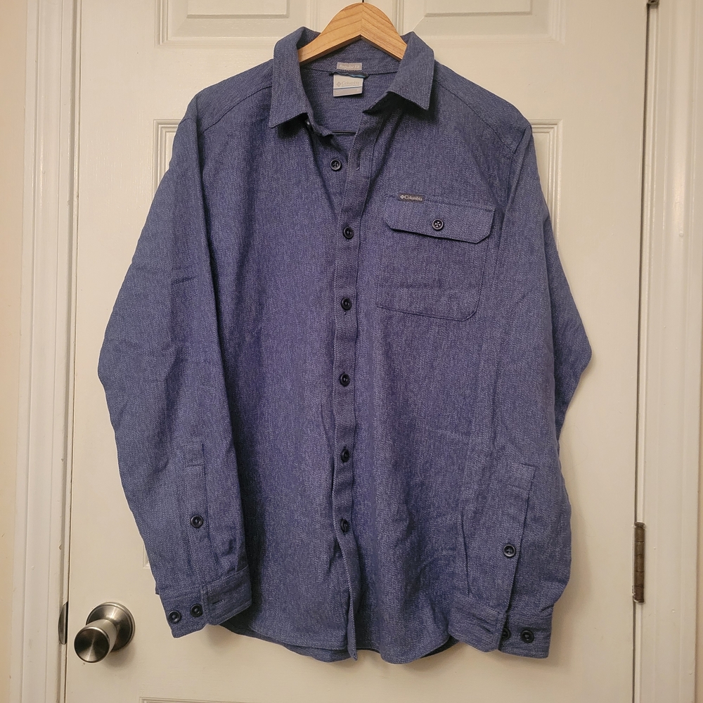 Columbia Navy Flannel Button Down Shirt
